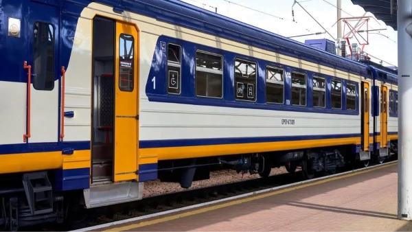 Укрзалізниця скоригувала розклад поїздів через атаки на Дніпропетровщину, Харківщину та Запоріжжя