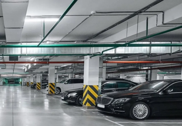 Власник паркомісця в житловому комплексі Park Avenue звернувся до суду через збільшення вартості паркування – яким виявилося рішення