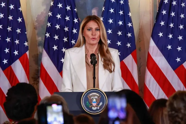 Меланія Трамп виступає в ООН.