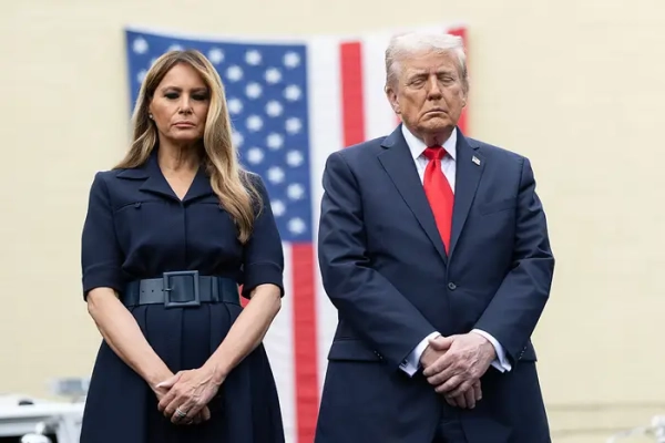 Меланія Трамп та Дональд Трамп на церемонії 9/11.