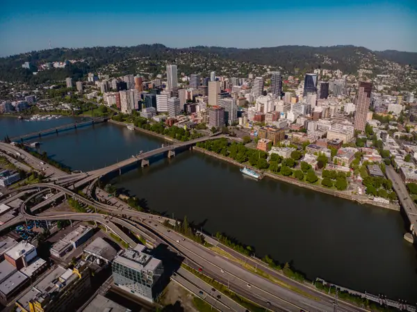 Aerial view of Willamette River in Portland, Oregon