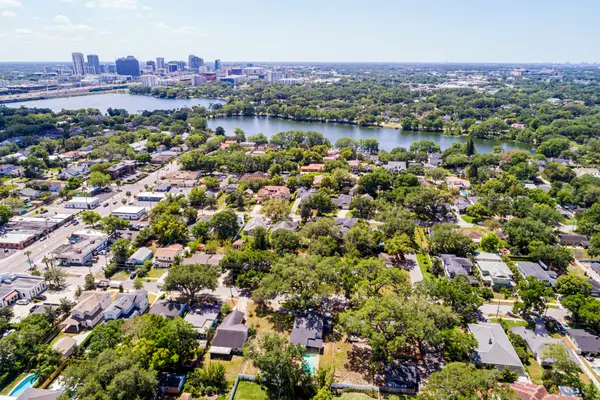 Aerial shot of homes in Orlando, Florida